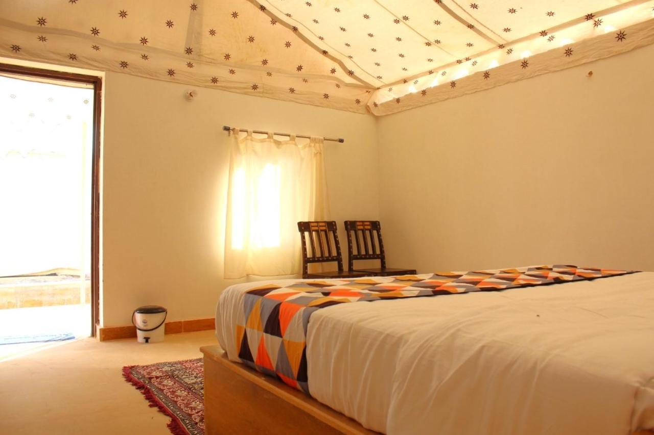 Best Desert Camp In Jaisalmer Red Velvet Eksteriør bilde
